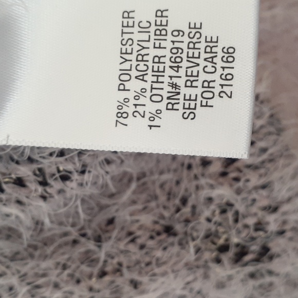 Candies Crpped Sweater - Picture 3 of 3